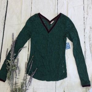 Brand NEW Free People top